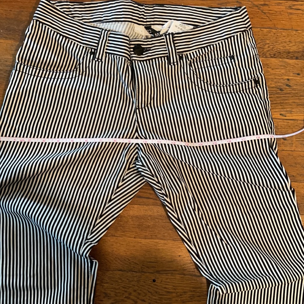 Jeans - Picture 4 of 7